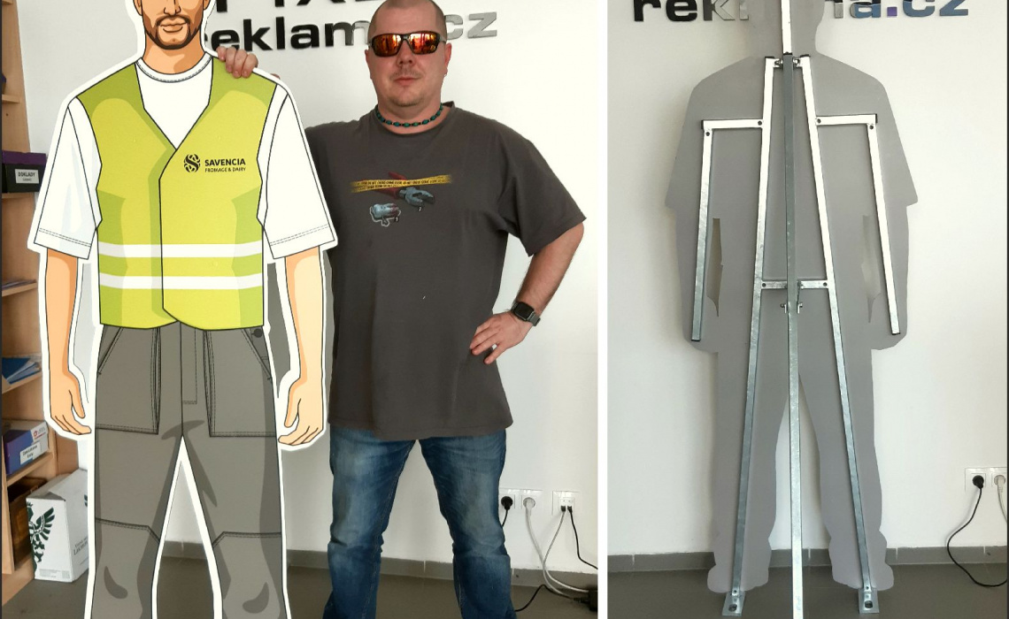 PIXEL reklama - stojací panák Savencia